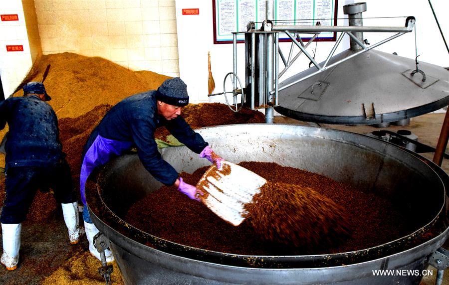 #CHINA-SHANXI-YUANQU-WINE MAKING (CN)