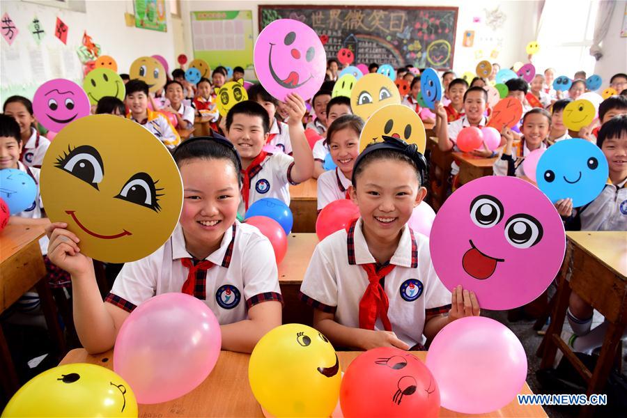 #CHINA-HEBEI-WORLD SMILE DAY-CELEBRATIONS (CN)