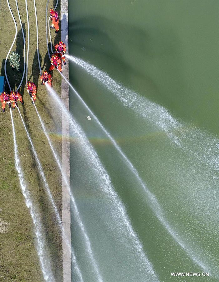 #CHINA-JIANGSU-FIREFIGHTERS-DRILL (CN)