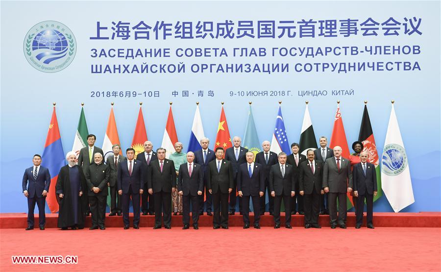 (SCO SUMMIT) CHINA-QINGDAO-SCO-SUMMIT-GROUP PHOTO (CN)