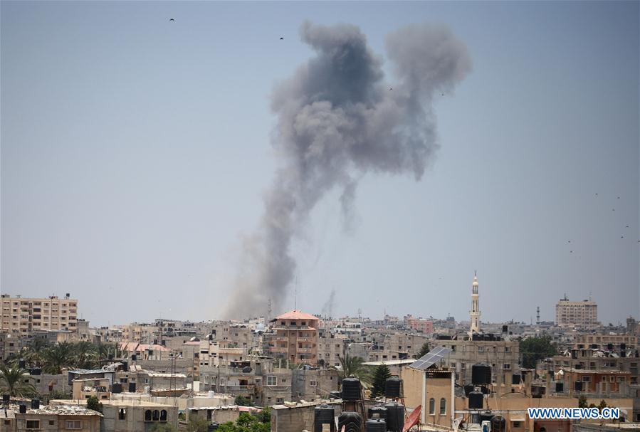 MIDEAST-GAZA-AIRSTRIKE