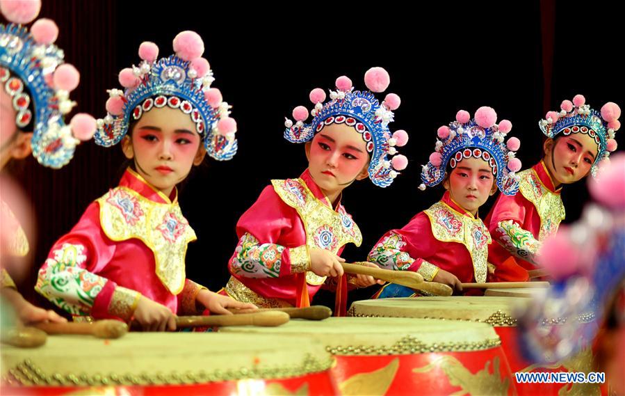 #CHINA-TRADITIONAL CHINESE OPERA-CHILDREN'S DAY (CN)