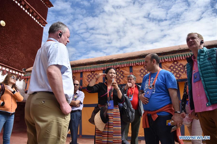 CHINA-TIBET-DEVELOPMENT FORUM-DELEGATES-VISIT (CN)