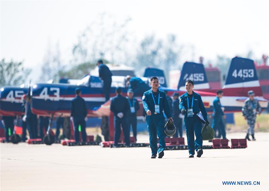 (SP)CHINA-WUHAN-7TH MILITARY WORLD GAMES-AERONAUTICAL PENTATHLON-FLYING CONTEST