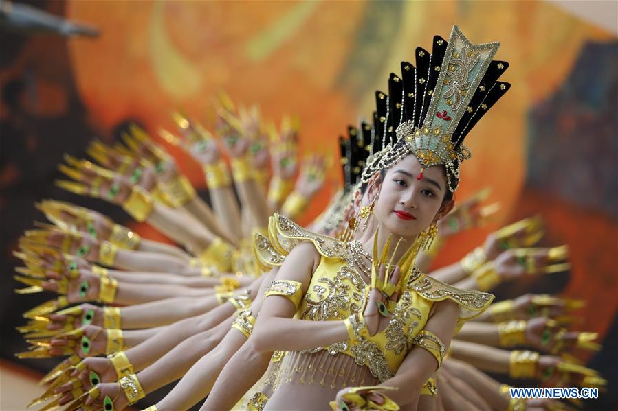 UN-CHINA-CDPPAT-PERFORMANCE-THOUSAND-HAND BODHISATTVA